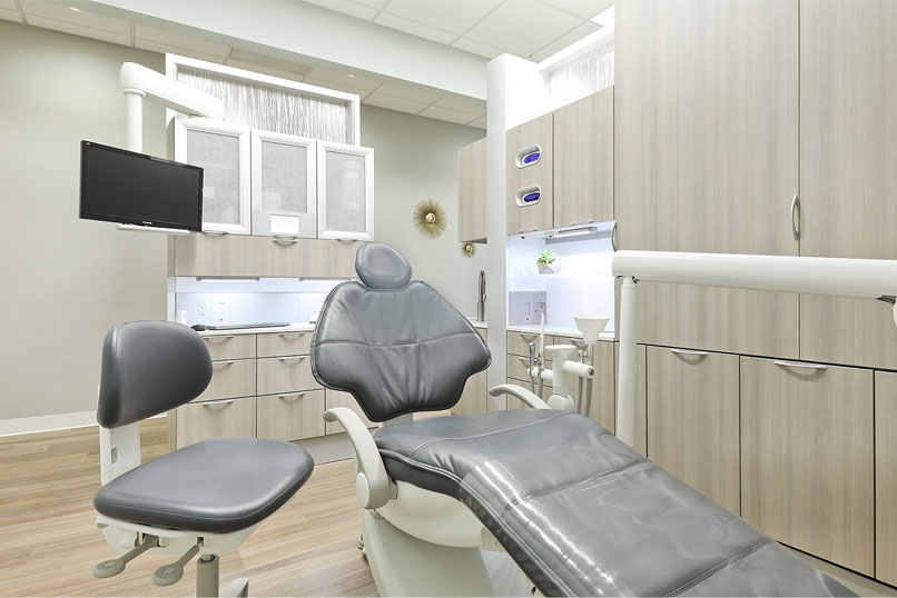 Treatment room at Advanced Dental of Monroe
